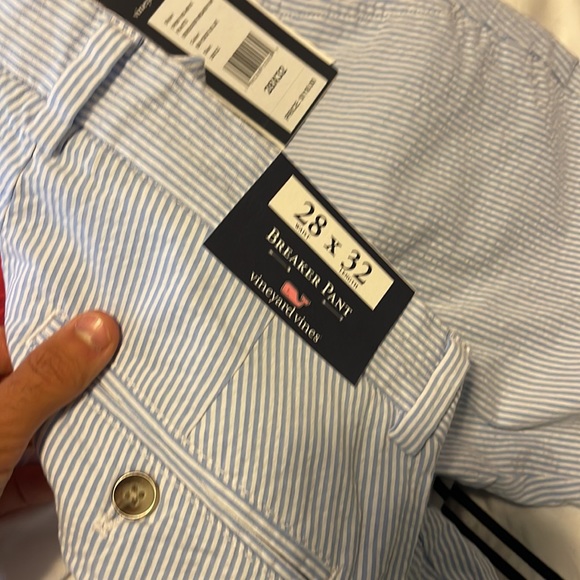 Vineyard Vines breaker pant - Picture 3 of 3